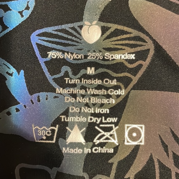 Flex Living holographic mushroom leggings - Picture 5 of 5